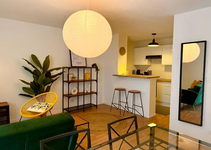 Calme Borderouge - 2 Pers - Wi-fi Debit, Parking Prive, Metro Et Commerces A 5 Mn - Ideal Sejour Pro Ou Detente A דירה