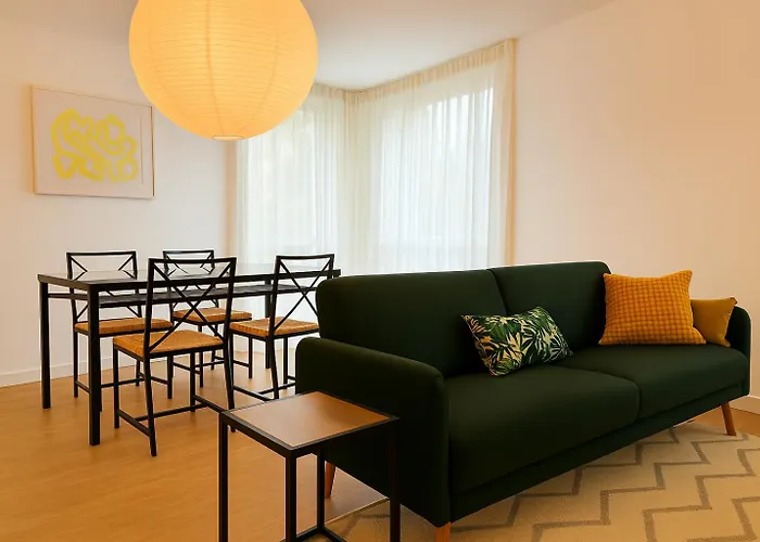 Calme Borderouge - 2 Pers - Wi-fi Debit, Parking Prive, Metro Et Commerces A 5 Mn - Ideal Sejour Pro Ou Detente A דירה *